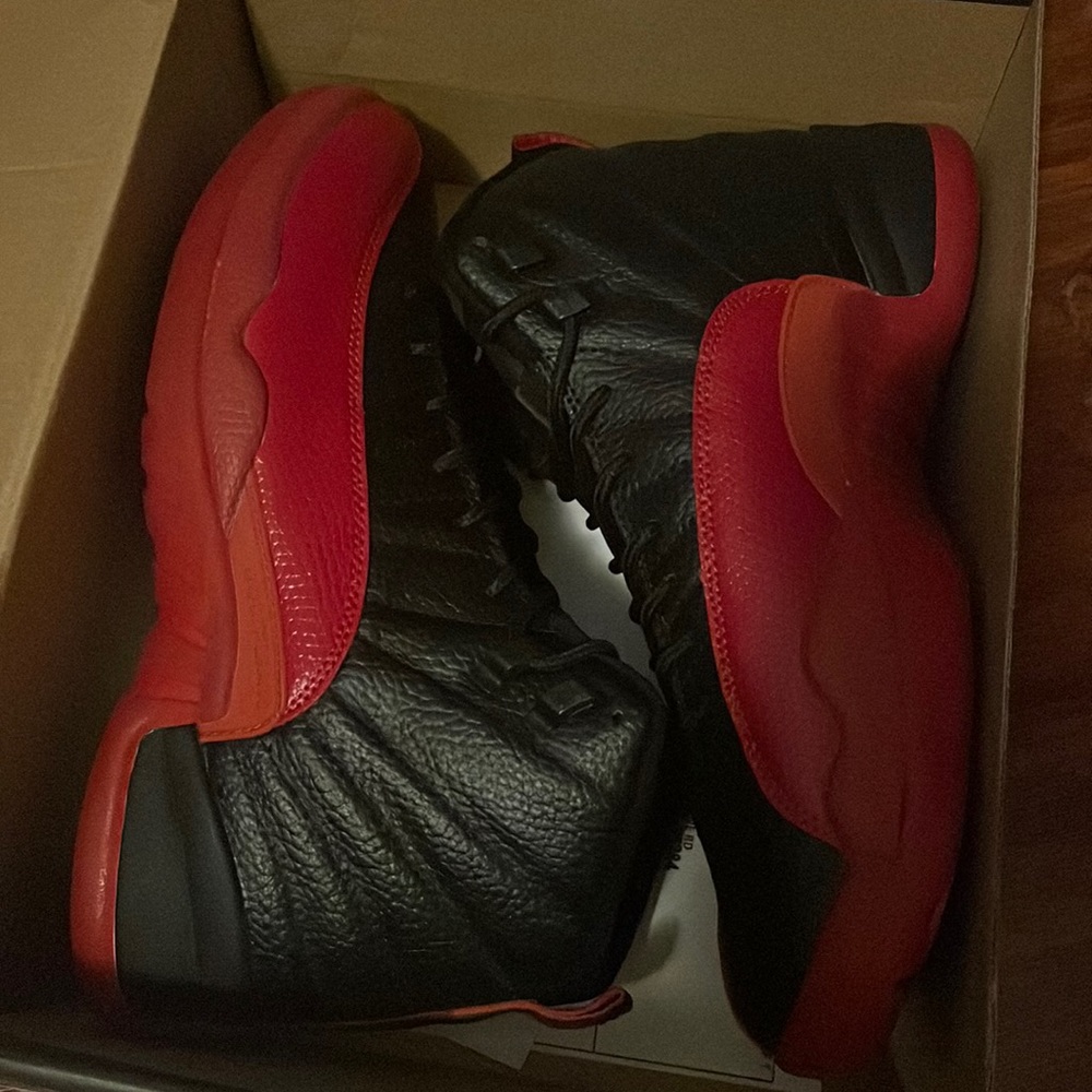 Men’s air jordan 12 Retro